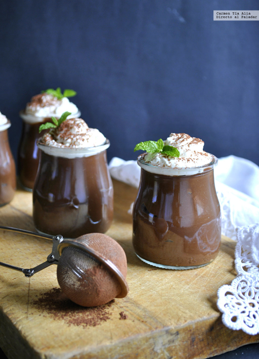 Mousse de chocolate y aguacate