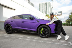 Shakira transforma la vida de un joven artista con su Lamborghini Urus: “Ganó la creatividad”